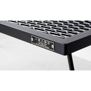 新品・未使用】サンゾー工務店 IRON TABLE アイアンテーブルの通販｜ラクマ