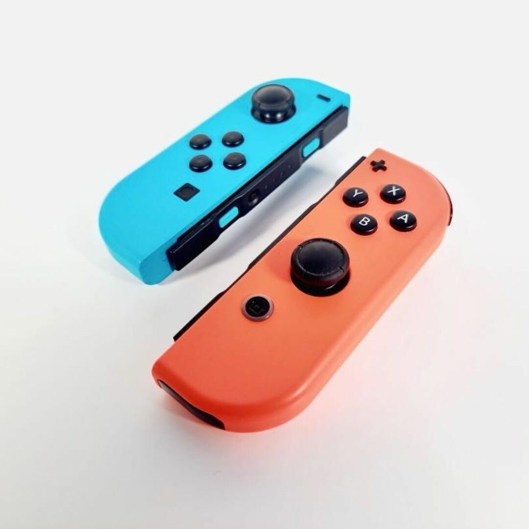 Nintendo Switch(ニンテンドースイッチ)のJOY-CON (L)/(R) エンタメ/ホビーのゲームソフト/ゲーム機本体(その他)の商品写真