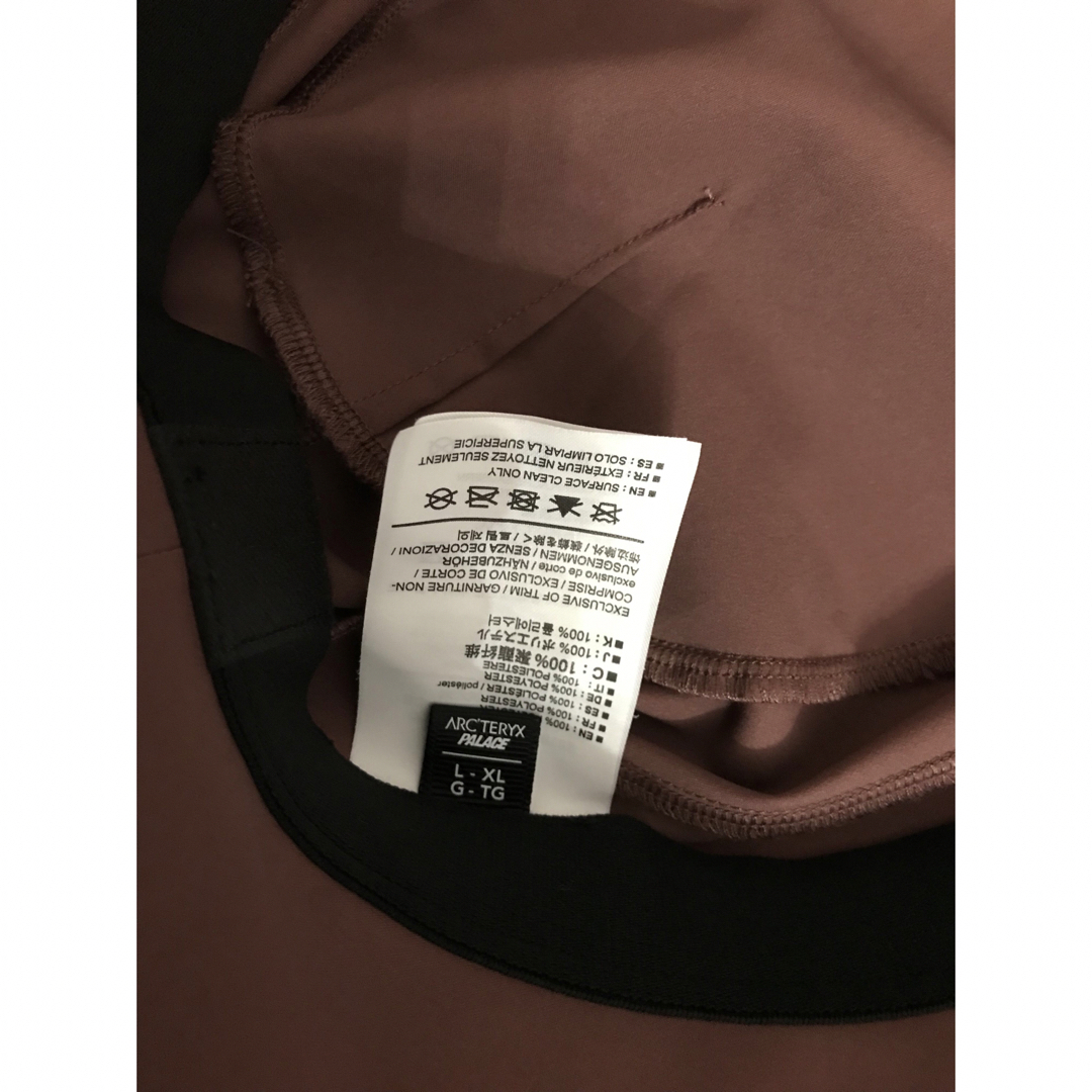 ARC'TERYX(アークテリクス)のARC’TERYX × PALACE SINSOLO HAT バケットハット メンズの帽子(ハット)の商品写真