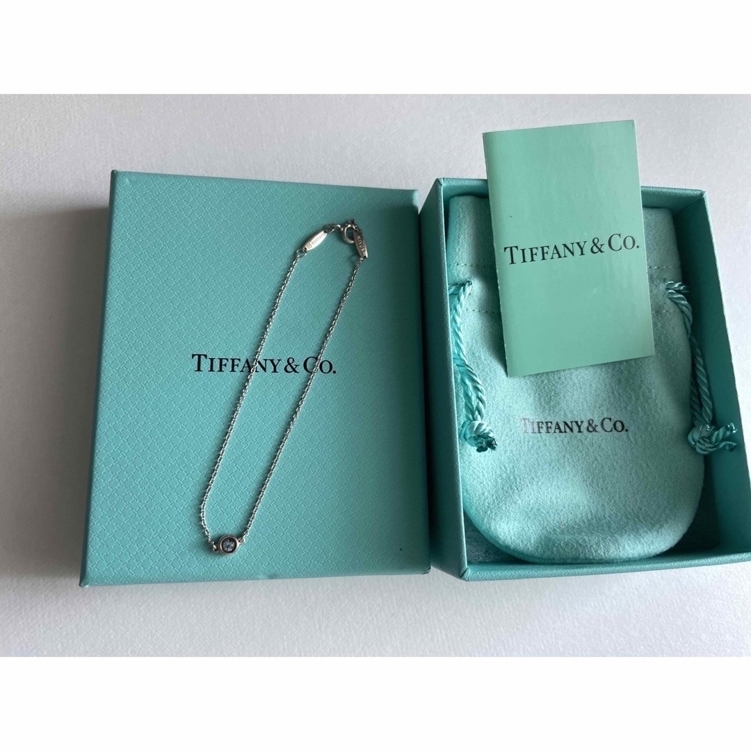 Tiffany & Co.(ティファニー)のsale★ティファニー バイザヤード シルバー ブレスレット 巾着 箱つき レディースのアクセサリー(ブレスレット/バングル)の商品写真