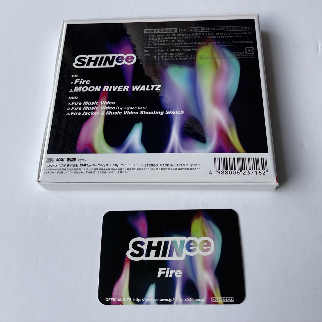 SHINee Fire 初回限定盤　トレカ　ステッカー付 エンタメ/ホビーのCD(K-POP/アジア)の商品写真