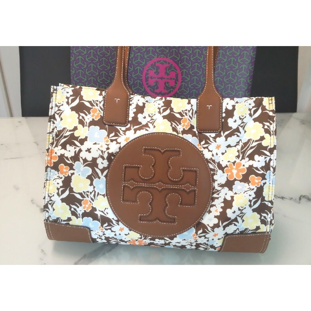 TORY BURCH トリーバーチ★トートバッグ小花柄 レディースのバッグ(その他)の商品写真