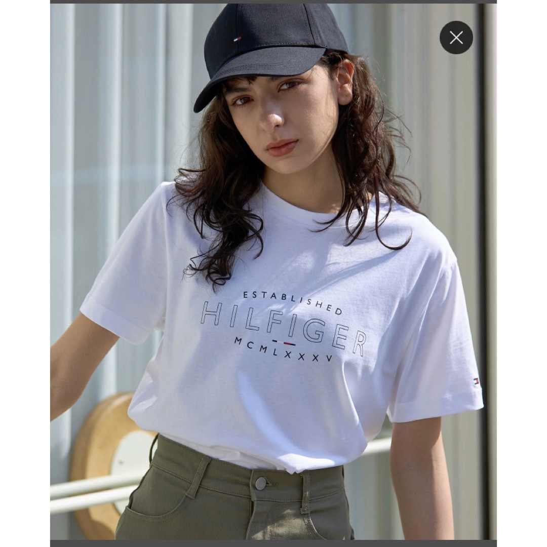 TOMMY HILFIGER - TOMMY HILFIGER カーブロゴTシャツの通販 by yu