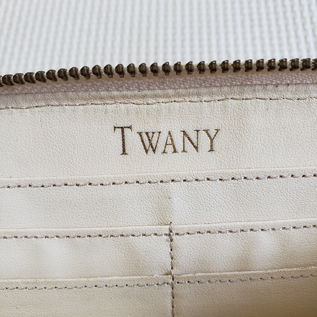 TWANY(トワニー)のTWANY 長財布 レディースのファッション小物(財布)の商品写真