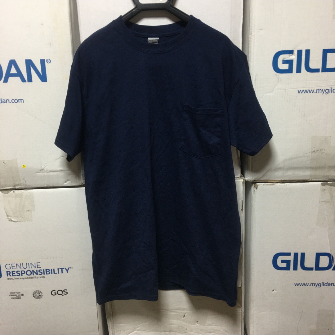 GILDAN(ギルタン)のGILDANギルダン☆半袖無地Tシャツ★ポケット付き★ネイビー紺色☆XLサイズ！ メンズのトップス(Tシャツ/カットソー(半袖/袖なし))の商品写真