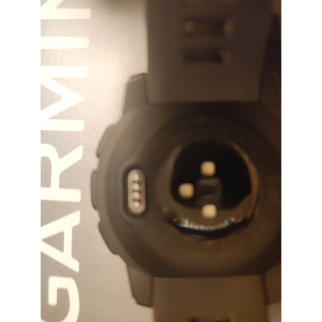 GARMIN(ガーミン)のInstinct Graphite GARMIN ガーミン スポーツ/アウトドアのトレーニング/エクササイズ(トレーニング用品)の商品写真