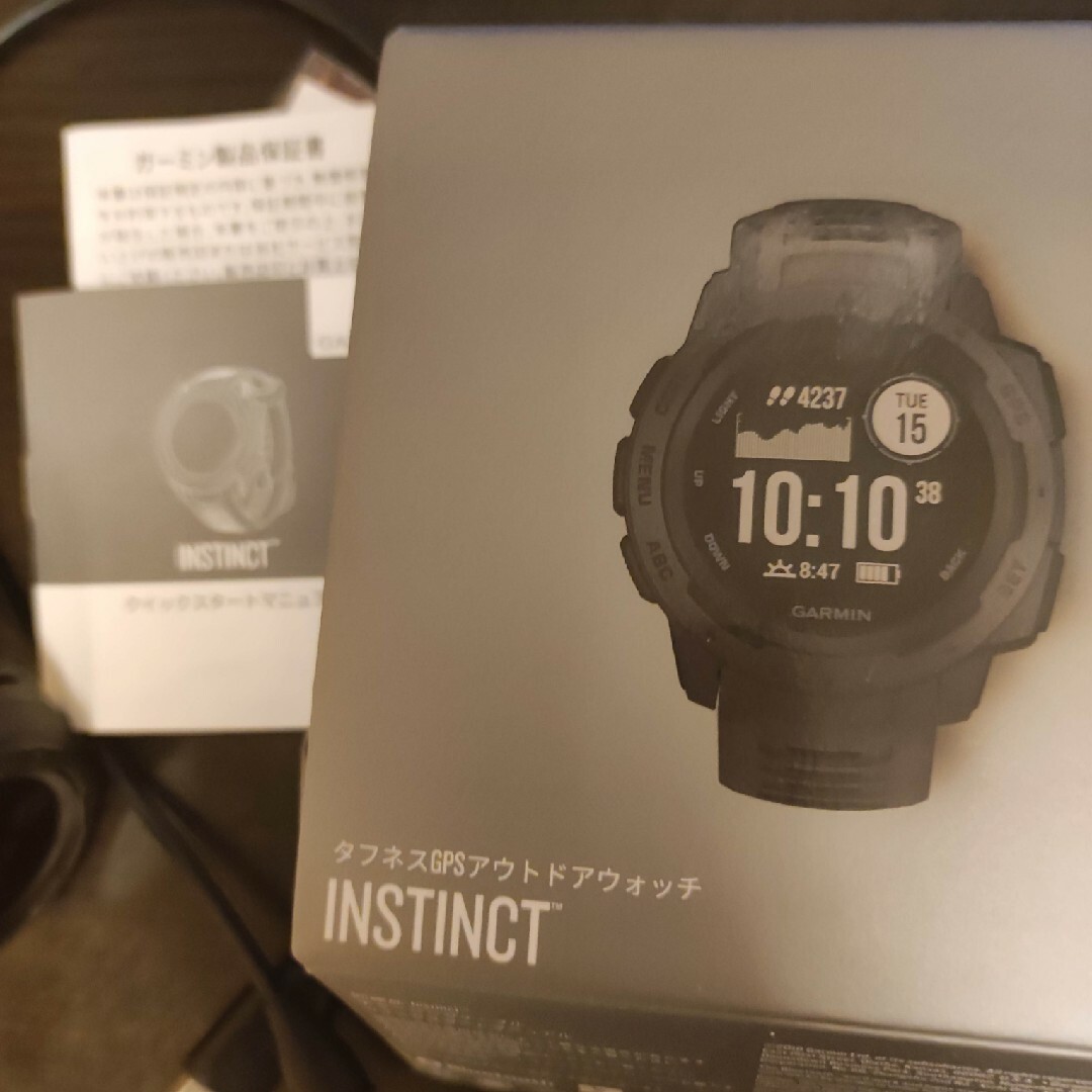 GARMIN(ガーミン)のInstinct Graphite GARMIN ガーミン スポーツ/アウトドアのトレーニング/エクササイズ(トレーニング用品)の商品写真