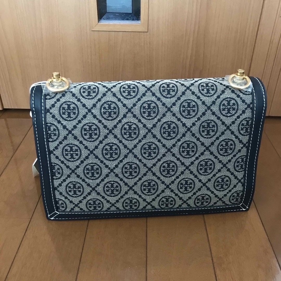 Tory Burch(トリーバーチ)のトリーバーチ  Tモノグラム　ジャガード　ショルダーバッグ レディースのバッグ(ショルダーバッグ)の商品写真