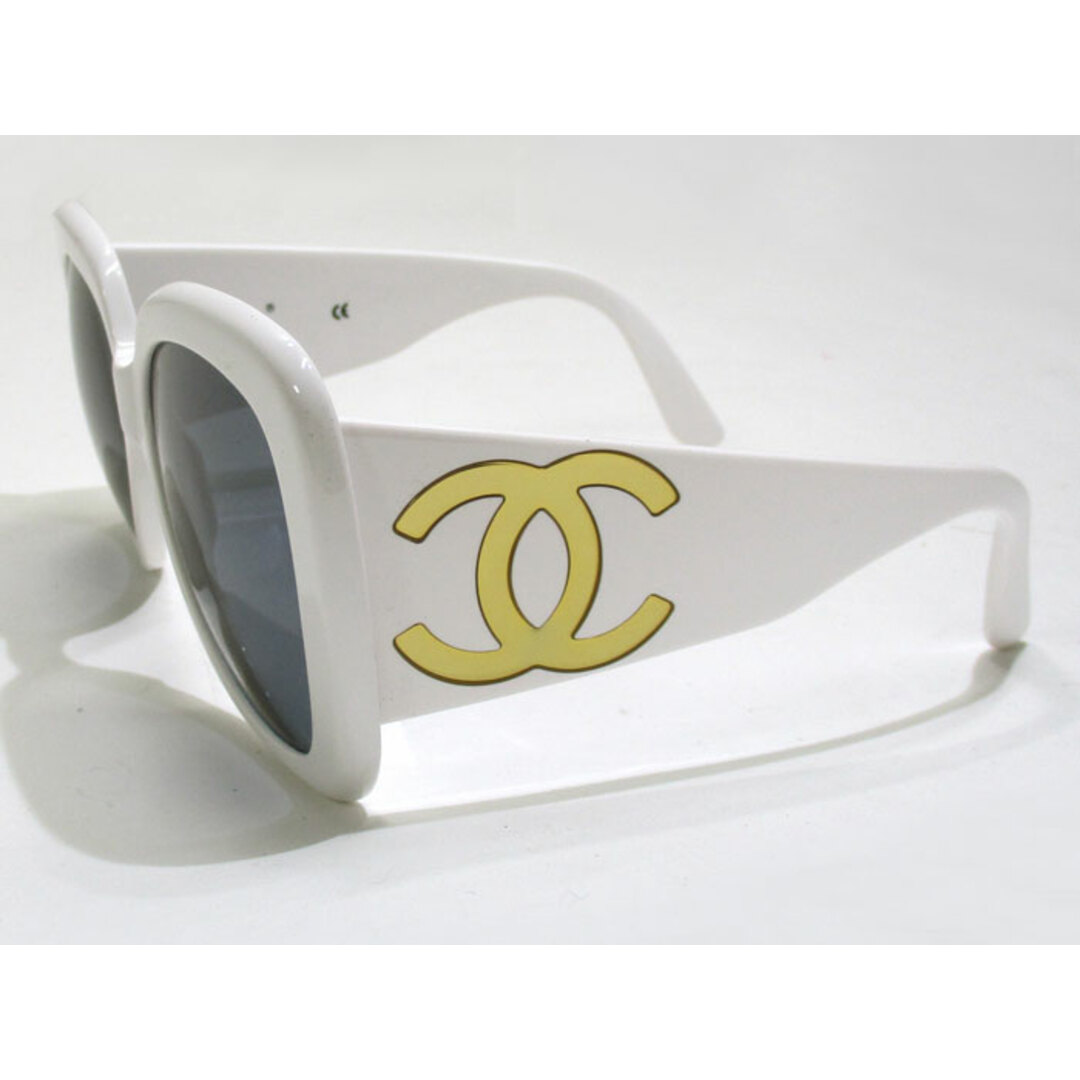 CHANEL ココマーク サングラス ホワイト ゴールド ブラック 05254 CHANEL ココマーク サングラス ホワイト ゴールド ブラック 05254