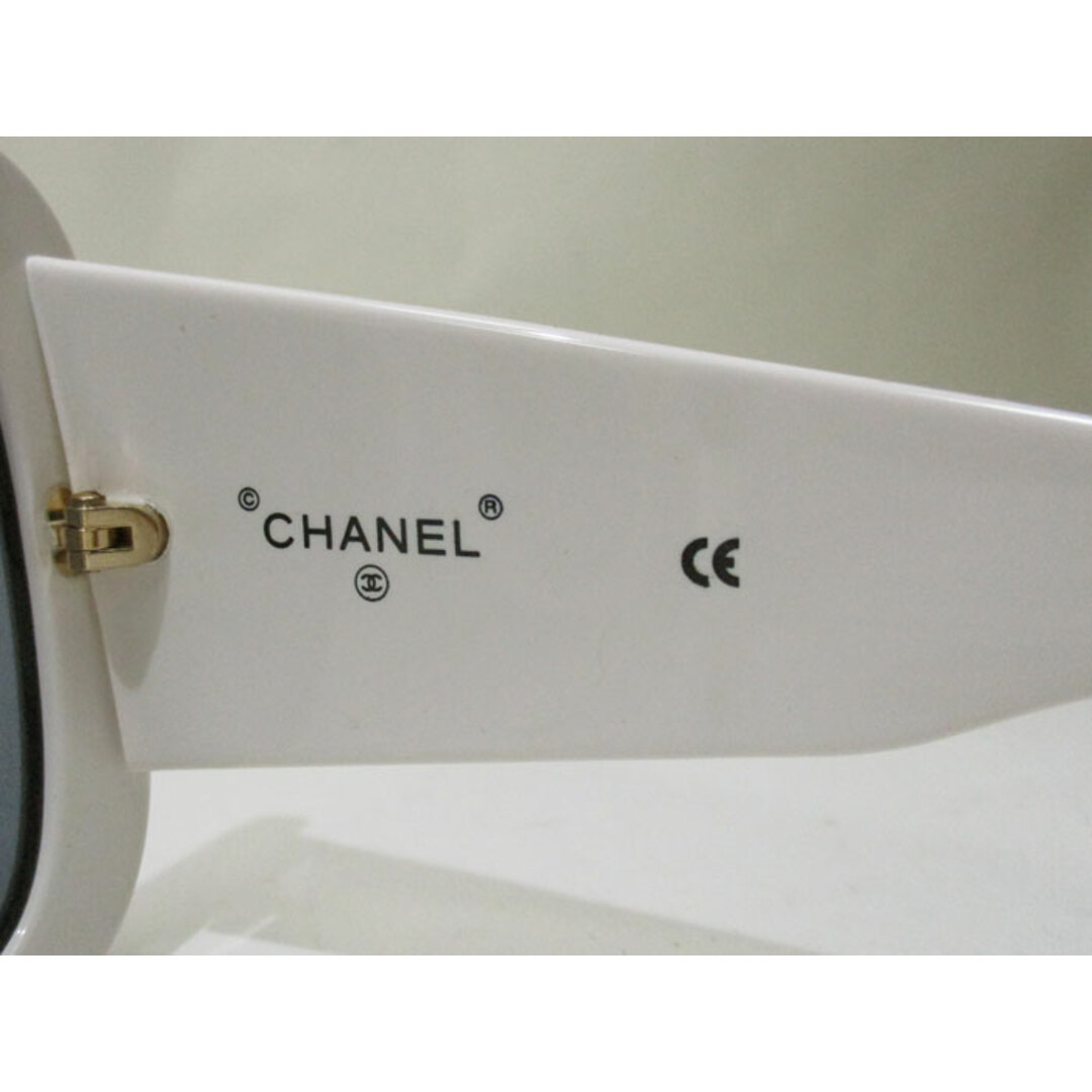 CHANEL - CHANEL ココマーク サングラス ホワイト ゴールド CHANEL - CHANEL ココマーク サングラス ホワイト ゴールド