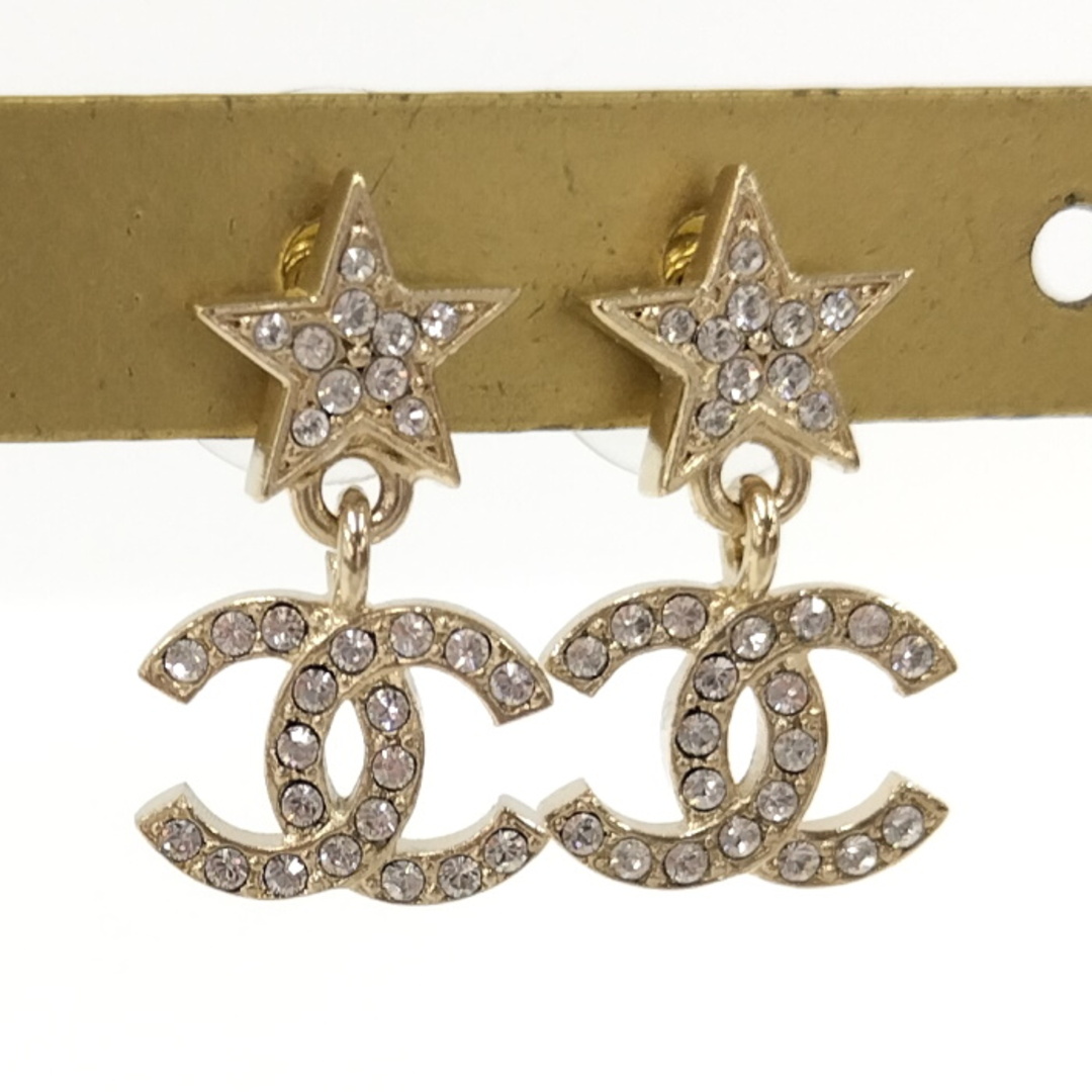 最安値 CHANEL ピアス ココマーク スター 星 ラインストーン メッキ 最安値 CHANEL ピアス ココマーク スター 星 ラインストーン メッキ