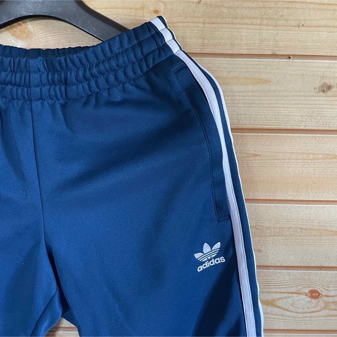 adidas(アディダス)の【極美品】adidas アディダス　トレフォイル　ジャージ レディースのパンツ(その他)の商品写真