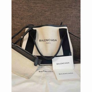 バレンシアガバッグ(BALENCIAGA BAG)のバレンシアガ　ネイビーカバスXS(トートバッグ)