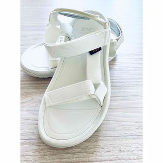 テバ(Teva)のteva☺︎ハリケーン:size6(サンダル)