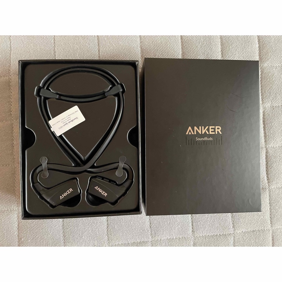 Anker(アンカー)のANKER SoundBuds Sport NB10 スマホ/家電/カメラのオーディオ機器(ヘッドフォン/イヤフォン)の商品写真