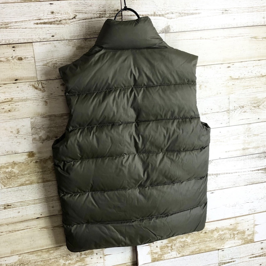 即完売 MONCLER モンクレール ダウンベスト 刺繍 パッチロゴ付き