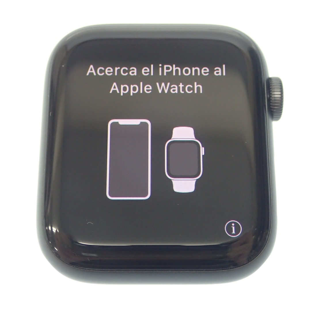 Apple Watch(アップルウォッチ)のアップルウォッチ 時計 44MM SE Apple Watch【AFI10】 メンズの時計(腕時計(デジタル))の商品写真