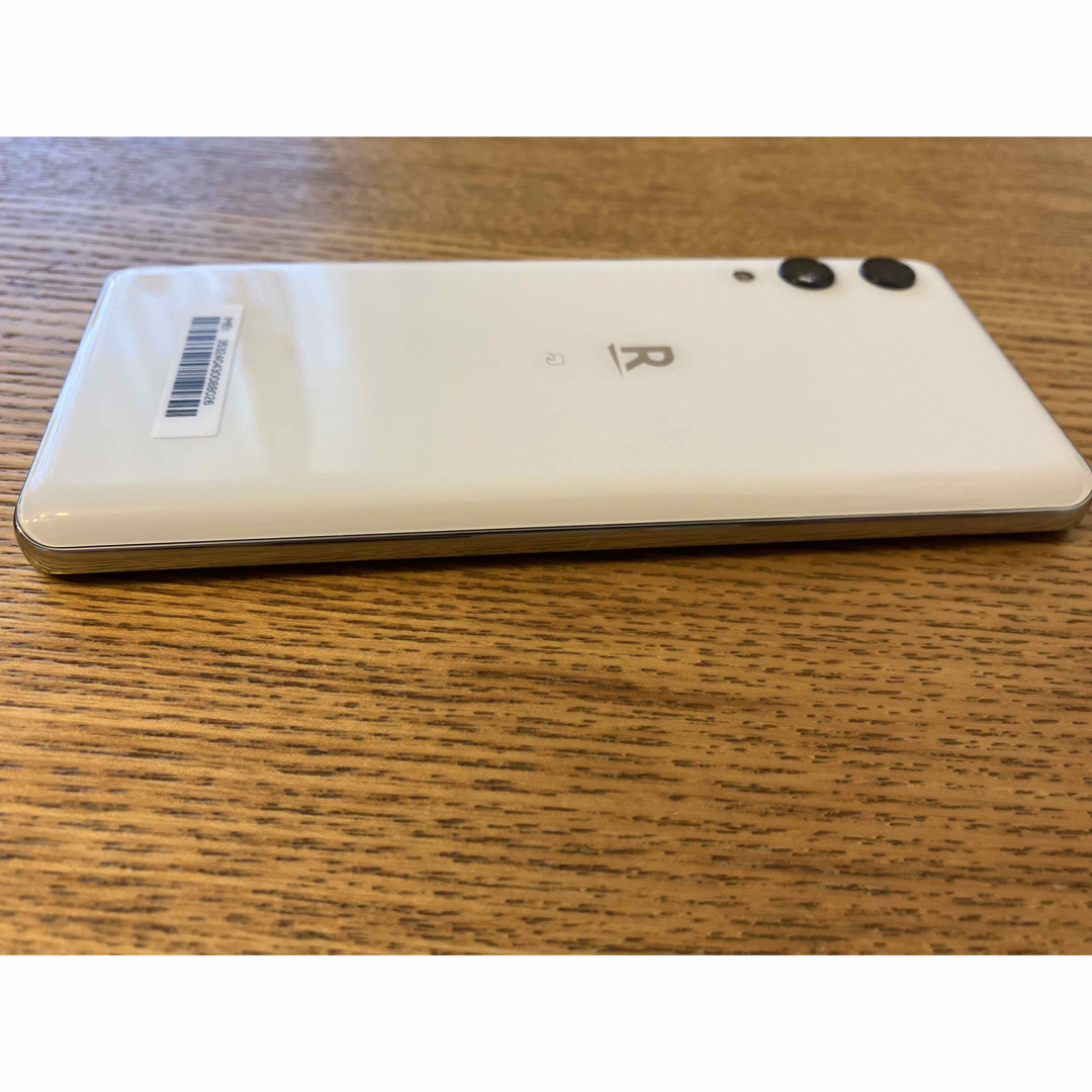 Rakuten Hand 64GB ホワイト P710 SIMフリー 6