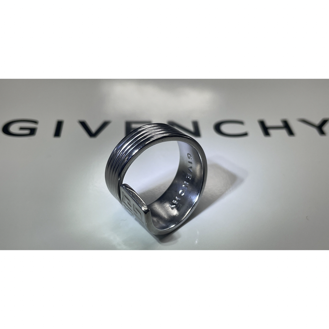 GIVENCHY(ジバンシィ)のGIVENCHY リング 【サイズオーダー可能・1号〜35号】 メンズのアクセサリー(リング(指輪))の商品写真