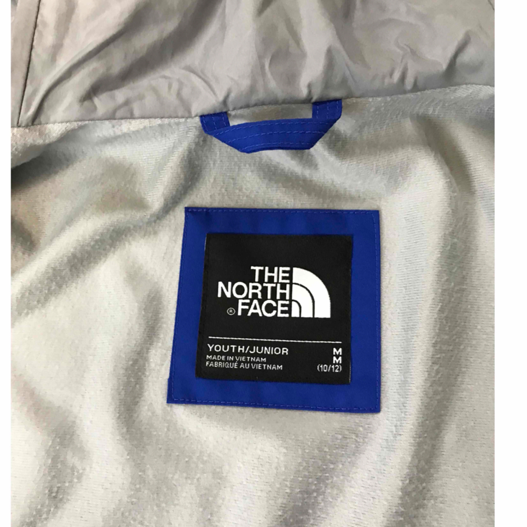 THE NORTH FACE(ザノースフェイス)の美品ノースフェイスマウンテンジャケット140 キッズ/ベビー/マタニティのキッズ服男の子用(90cm~)(ジャケット/上着)の商品写真