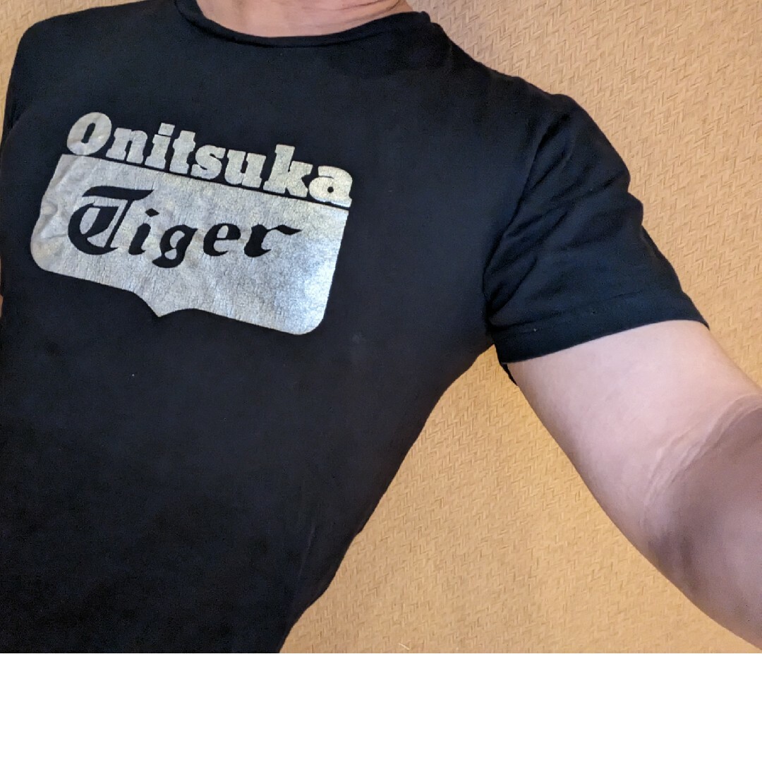 Onitsuka Tiger(オニツカタイガー)のオニツカタイガーヴィンテージシルバーデカロゴプリントTシャツ メンズのトップス(Tシャツ/カットソー(半袖/袖なし))の商品写真
