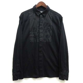 フェンディ(FENDI)のフェンディ 異素材 ズッカ ビブディテール シャツ 長袖 FS0806 黒 41(シャツ)