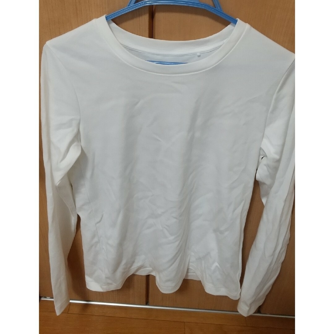 UNIQLO(ユニクロ)のユニクロ　スムースストレッチ　コットンクルーネックT 長袖 レディースのトップス(Tシャツ(長袖/七分))の商品写真