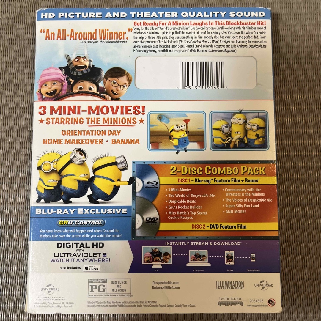 ミニオン(ミニオン)のミニオンのアメリカ版ブルーレイとDVDのセットです エンタメ/ホビーのDVD/ブルーレイ(アニメ)の商品写真