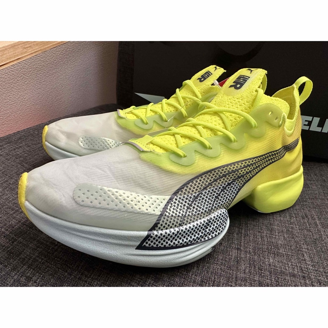 PUMA(プーマ)の☆新品未使用☆プーマ(PUMA) FAST-R Nitro Elite  スポーツ/アウトドアのランニング(シューズ)の商品写真