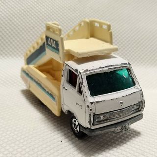 2972 ジャンクトミカ トヨタハイエース 全日空 ANA タラップカー(ミニカー)