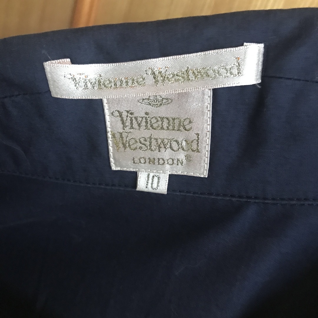 Vivienne Westwood(ヴィヴィアンウエストウッド)のヴィヴィアンウエストウッドvivienne westwoodワンピース　ネイビー レディースのワンピース(ひざ丈ワンピース)の商品写真