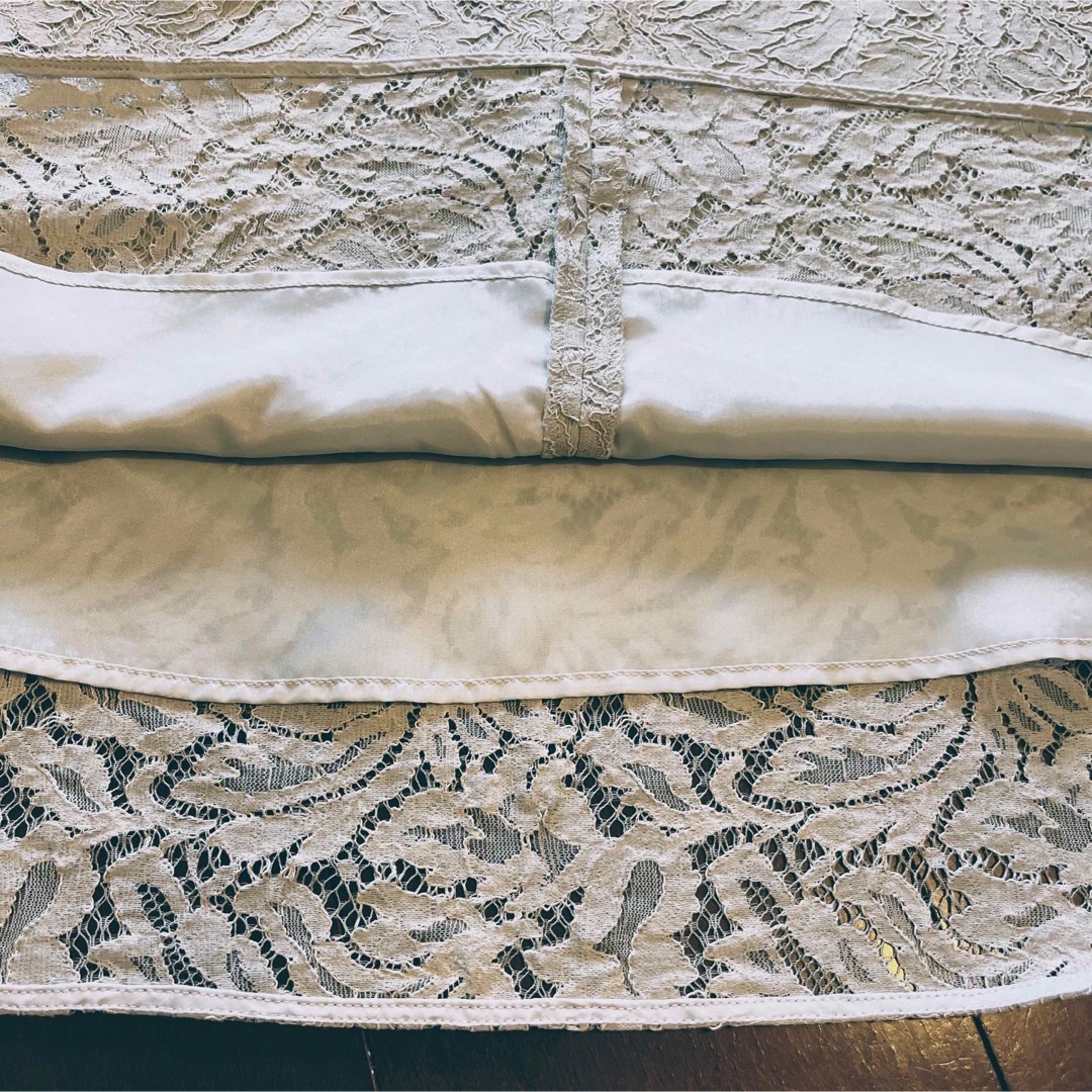 BRAHMIN - BRAHMIN ブラーミン 繊細な総レースのスカート❣️美品