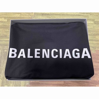 バレンシアガ(Balenciaga)の【超美品】バレンシアガ　オーバーサイズロゴパーカー(パーカー)
