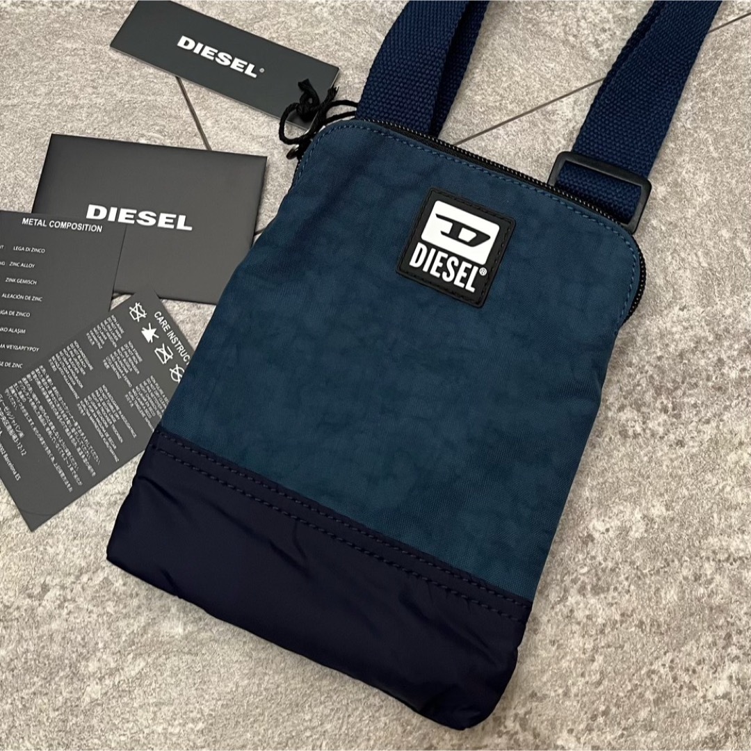 ディーゼル DIESEL 斜めがけ ミニバッグ サコッシュ ボディバッグ