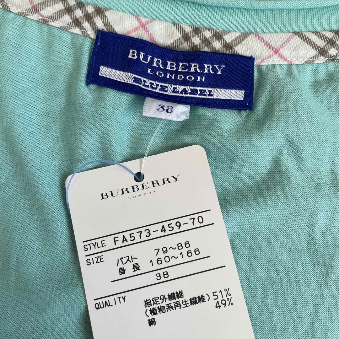 BURBERRY BLUE LABEL(バーバリーブルーレーベル)の未使用◆バーバリーブルーレーベル◆半袖Tシャツ ワンポイント刺繍 レディースのトップス(Tシャツ(半袖/袖なし))の商品写真