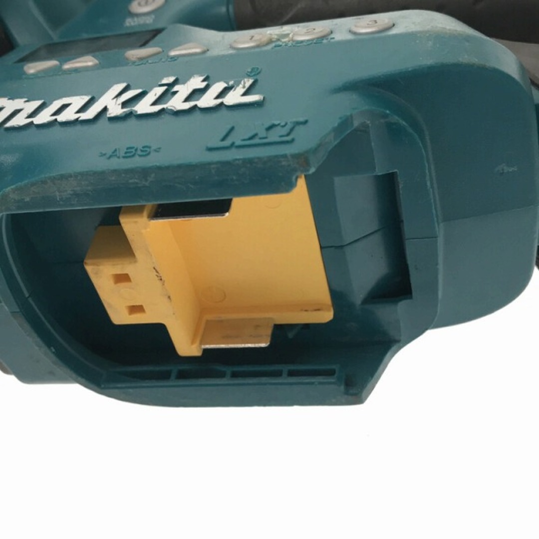 ☆中古品☆makita マキタ 14.4V/18V 充電式ライト付ラジオ MR050 本体のみ 作業ラジオ 現場ラジオ ポータブルラジオ 74194