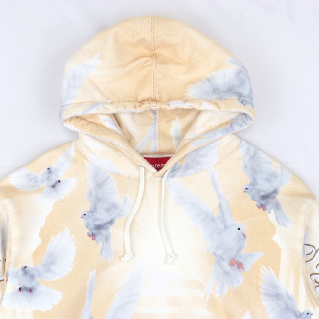 美品 シュプリーム 22SS 鳩総柄 スウェットパーカー メンズ ベージュ M ロゴ刺繍 フーディー Doves Hooded Sweatshirt  Supreme