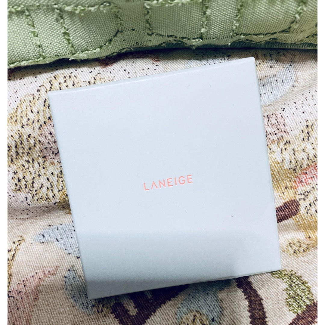 LANEIGE(ラネージュ)の新品！ラネージュクッションファンデ詰替21N コスメ/美容のベースメイク/化粧品(ファンデーション)の商品写真