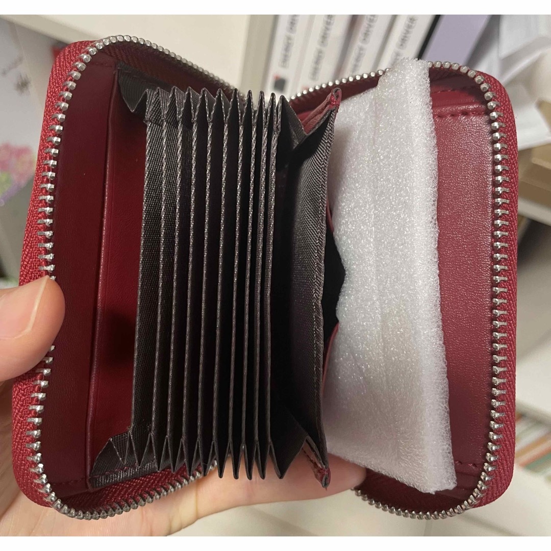 ミニ財布 小銭入れ コインケースカードケース ワインレッド 通販 未使用✴️ Forever young 長財布 ラウンドファスナー ワインレッド赤