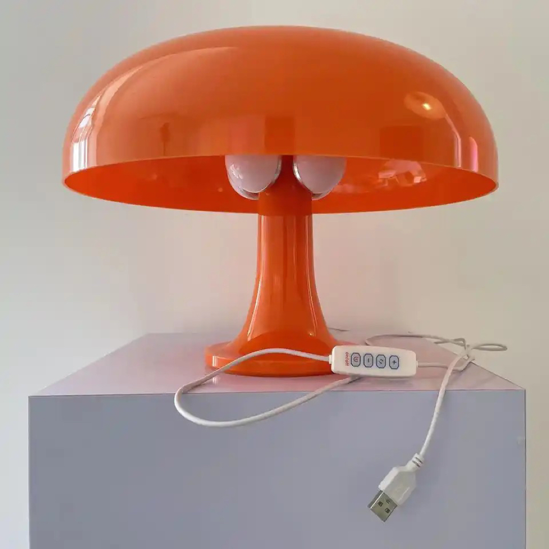 NESSINO イームズ スペースエイジ Kartellの通販 by am's shop｜ラクマ