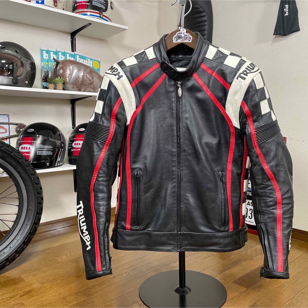 ☆TRIUMPH トライアンフ レザージャケット ブラック/50（L~XL相当） 自動車/バイクのバイク(装備/装具)の商品写真