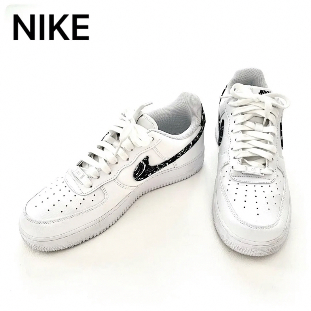 完売品✨NIKE AIR FORCE1 07 ESSENTIAL ペイズリー 黒 | フリマアプリ ラクマ