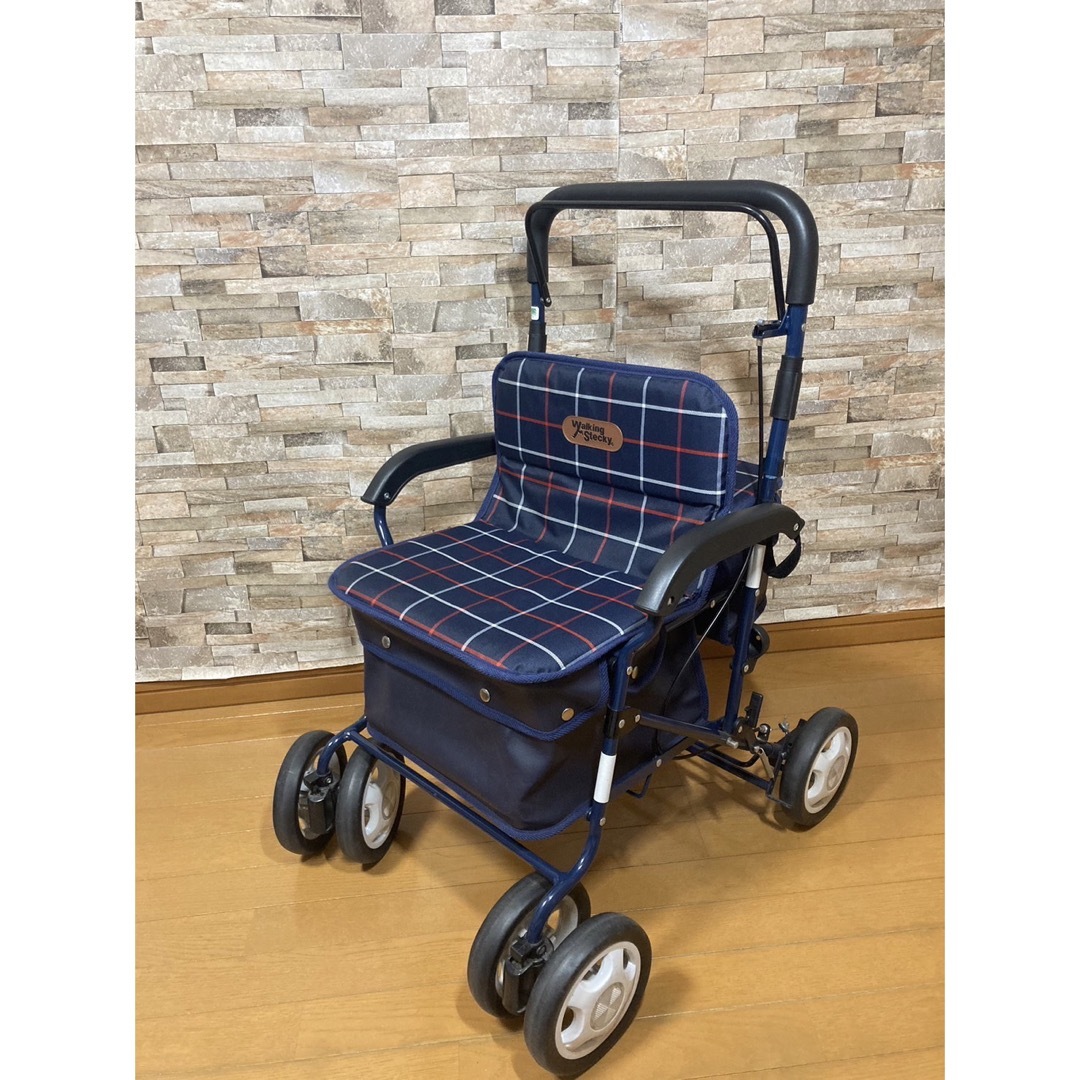高価値 Walking シルバーカー手押し車 www.ionenergy.co - Stecky 最高