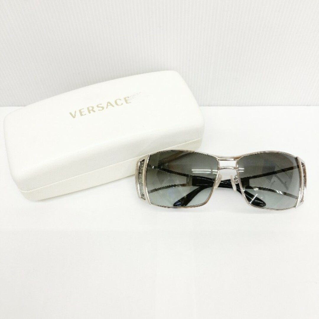 VERSACE(ヴェルサーチ)の★ヴェルサーチ サングラス グラデーション 74□13 115 3N シルバー メンズのファッション小物(サングラス/メガネ)の商品写真