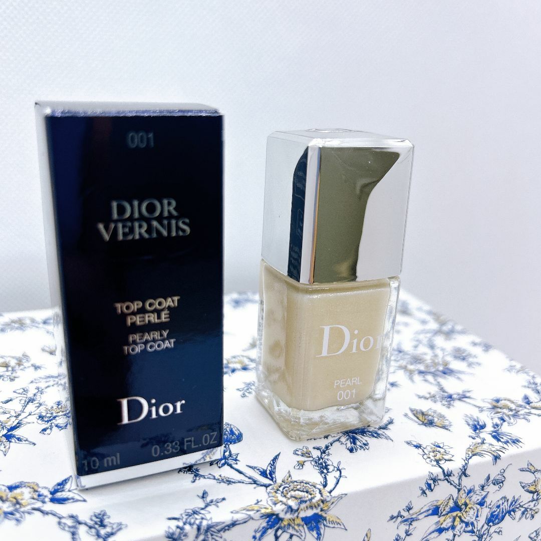 Dior(ディオール)の【新品】DIOR 001 ディオール ヴェルニ トップコート パール コスメ/美容のネイル(ネイルトップコート/ベースコート)の商品写真