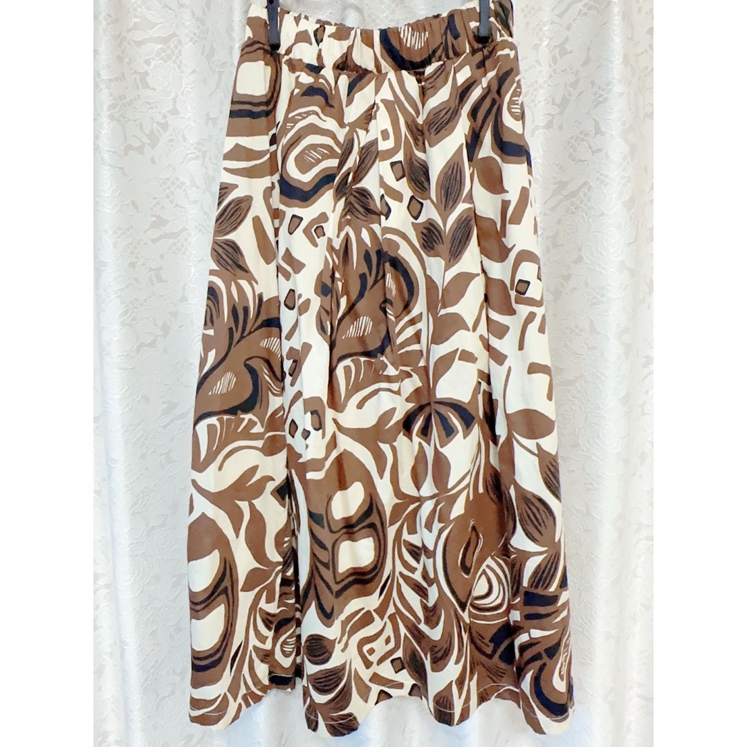 armoire caprice(アーモワールカプリス)のアーモワールカプリスロング丈スカート レディースのスカート(ロングスカート)の商品写真
