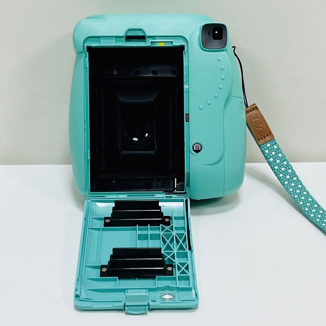 富士フイルム(フジフイルム)の【動作品】FUJIFILM instax mini 8+ ミント スマホ/家電/カメラのカメラ(フィルムカメラ)の商品写真