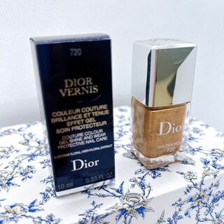 ディオール(Dior)の【新品】DIOR 720 ディオール ヴェルニ ネイル エナメル(マニキュア)