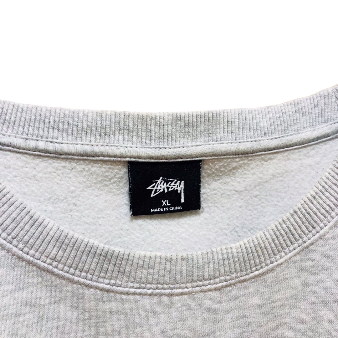 STUSSY(ステューシー)のstussy ステューシー　センターロゴ　スウェット　グレー　XL 稀少モデル メンズのトップス(スウェット)の商品写真