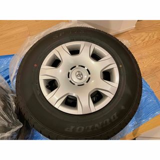 ダンロップ(DUNLOP)のハイエース　純正タイヤ　新車外しホイール4本セット(タイヤ・ホイールセット)